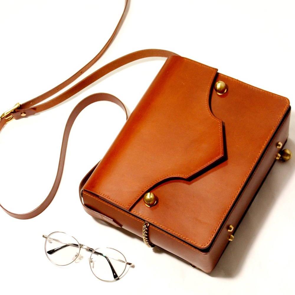 Handmade leather brown satchel: brand new
